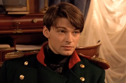 Даниилу Страхову — 45: как сложилась жизнь актера после премьеры сериала «Бедная Настя»