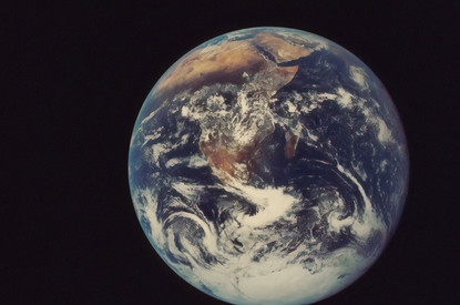 Магия «Часа Земли»: 4 «волшебных» способа отдохнуть от информационного шума