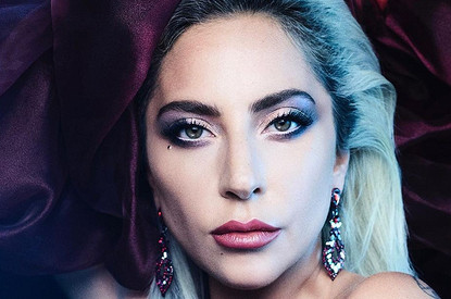 Леди Гаге — 35: 11 интересных фактов о певице, которая была серой мышкой, но стала мировой звездой