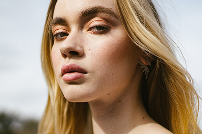 Точечное припудривание — самая модная техника прямо сейчас. Зачем тебе это делать?