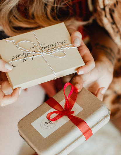 «Я этого достойна»: что подарить себе на 8 марта