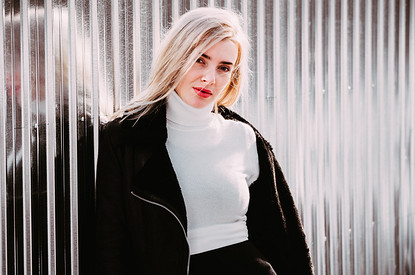 Ракам пора сходить в театр, а Водолеям — проверить свое здоровье: гороскоп для всех знаков зодиака с 8 по 14 марта