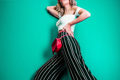 Модный дайджест: ювелирные новости, чудо-пенка для обуви и плащ мечты