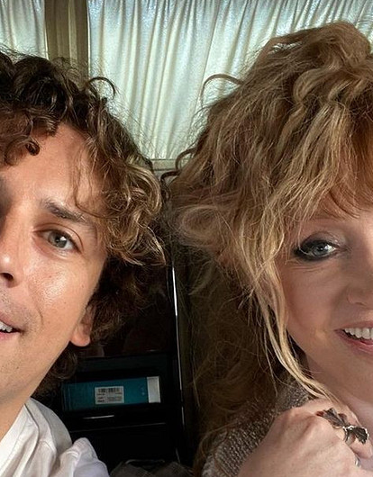 Максим Галкин показал, как дети поздравили Аллу Пугачеву с днем рождения (видео)