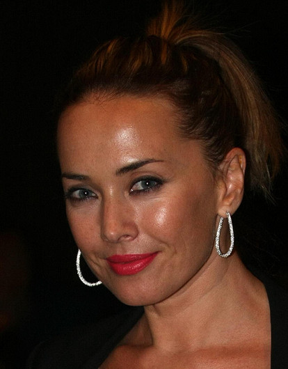 Отец Жанны Фриске хочет через суд запретить Шепелеву отчуждать доли в квартире певицы