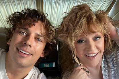 Максим Галкин показал, как дети поздравили Аллу Пугачеву с днем рождения (видео)