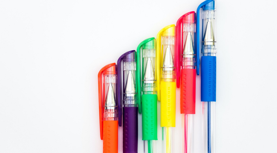 Чем и как оттереть ручку с обоев: 10 эффективных способов вывести чернила (видео)