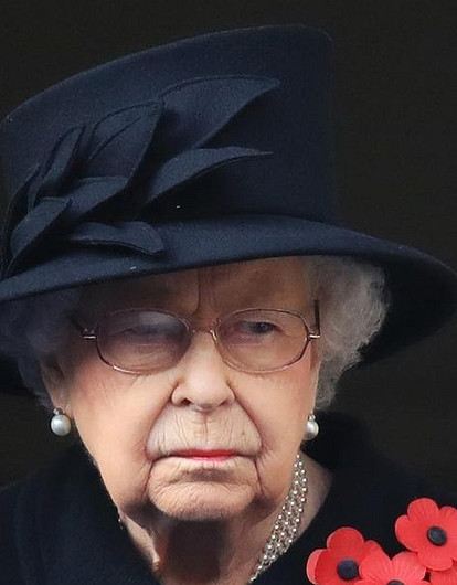 Елизавета II уберегла принца Гарри от неловкого положения на похоронах своего мужа