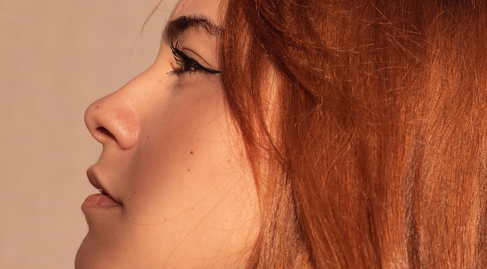 6 секретов нанесения тонального крема, которые сразу преобразят твой макияж