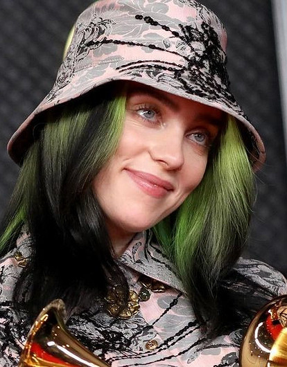 Билли Айлиш спровоцировала слухи о романе с начинающим актером