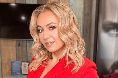 «Специально худела»: Рудковская на Мальдивах снялась с матерью в купальниках и доказала отсутствие фотошопа (видео)