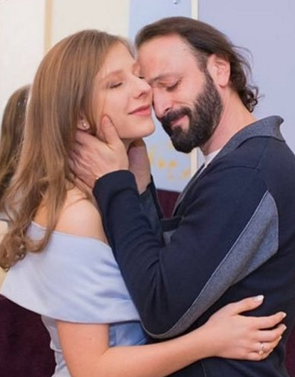 Лиза Арзамасова и Илья Авербух ждут ребенка (видео)