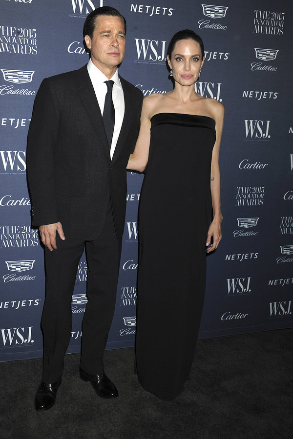 Отец Анджелины Джоли раскрыл причину ее развода с Брэдом Питтом