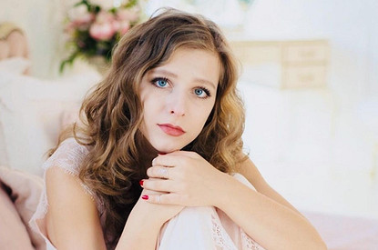 Беременная Лиза Арзамасова кардинально сменила имидж