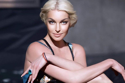 «Живет в аду»: Анастасия Волочкова боится за жизнь своей дочери из-за угроз отца