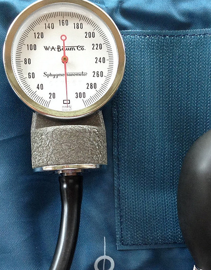 Выше-ниже-в норме: 10 эмоций, от которых возникают проблемы с давлением