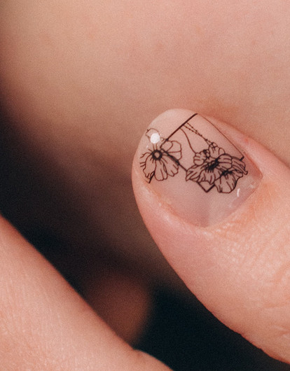 Резать или отодвигать? Пройди тест и выясни, хорошо ли ты знаешь правила безопасного маникюра