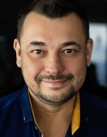 Сергею Жукову — 45: как простой самарский парень стал звездой 90-х и кумиром нескольких поколений