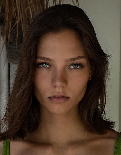 Беременная Алеся Кафельникова вышла замуж