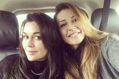 Дочь Анастасии Заворотнюк рассказала о своей болезни из-за онкологии мамы