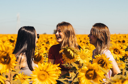 Сила «женщин с небритыми подмышками»: почему нам всем нужен феминизм