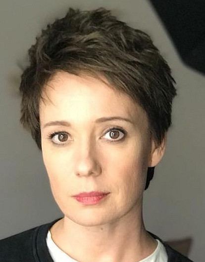 Елизавета Боярская показала лысую Чулпан Хаматову