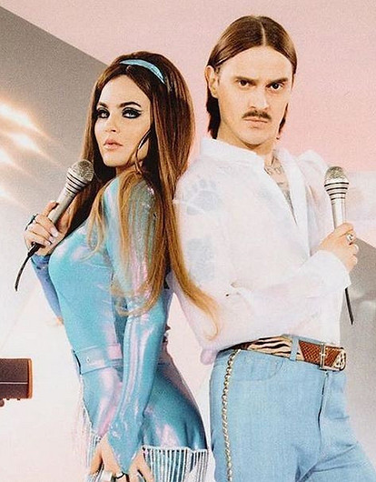 Солистка Little Big Софья Таюрская подтвердила роман с Ильей Прусикиным