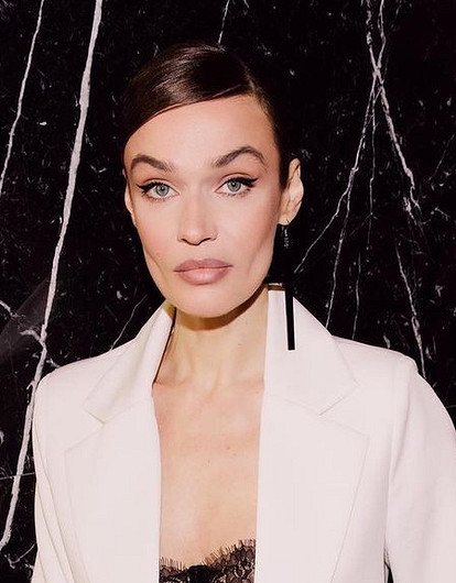 Алена Водонаева высмеяла мужа Ксении Бородиной на фоне слухов о разводе