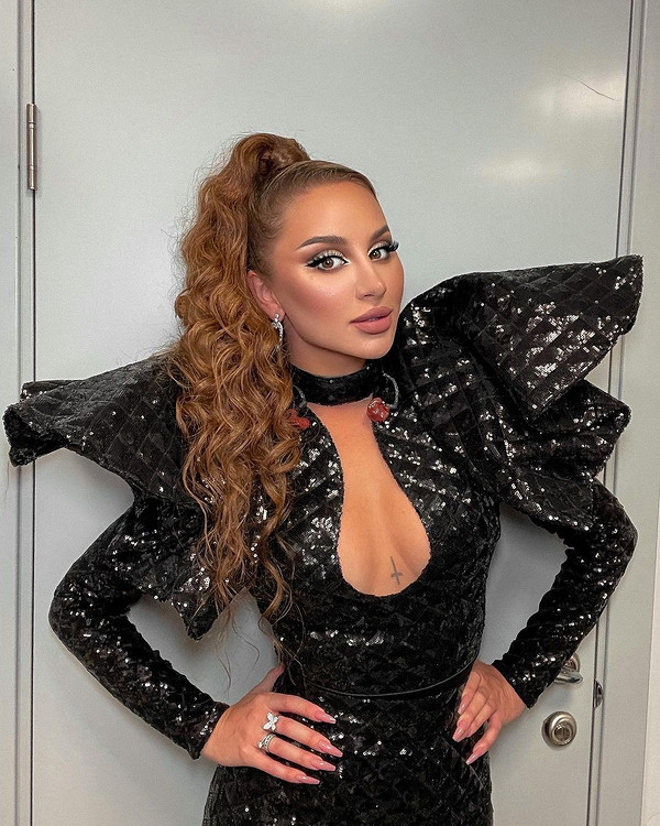 «Мы одно целое, мы неделимы»: неудачи в личной жизни и большая любовь солистки группы Artik&Asti