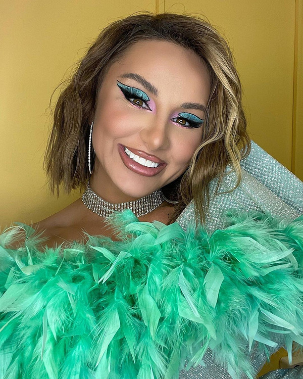 «Мы одно целое, мы неделимы»: неудачи в личной жизни и большая любовь солистки группы Artik&Asti