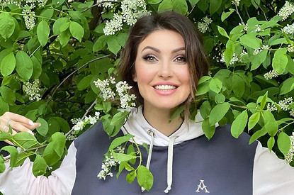 Драка Анастасии Макеевой с экс-супругой ее мужа попала на видео