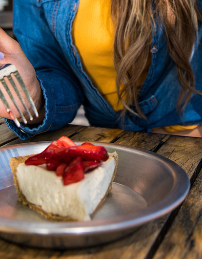 Не зажор, а читмил: 13 правил, которые помогут обмануть диету, но не перейти черту