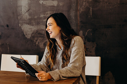 Ракам нужно беречь репутацию, а Близнецам — не слушать сплетни: карьерный гороскоп на июнь 2021 года