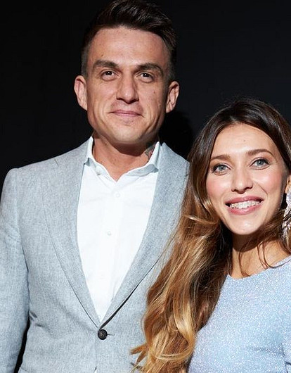 «Целую как в последний раз»: Регина Тодоренко рассказала об операции Влада Топалова