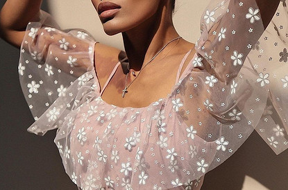 Платья на выпускной 11 класс: что в моде прямо сейчас и как выбрать лучшее