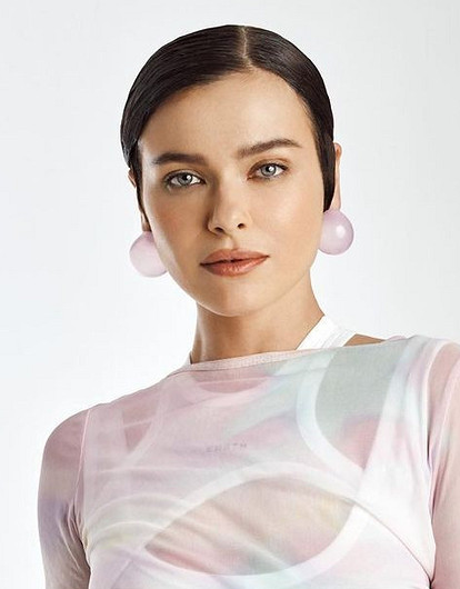 Владелец бренда «Love is…» подал в суд на Елену Темникову