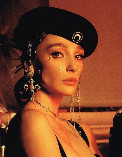 Настя Ивлеева показала противоречивые кадры с подругой на фоне слухов о разводе (видео)