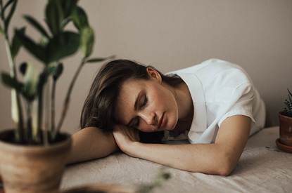 Синдром хронической усталости: как отличить от обычного утомления и можно ли вылечить