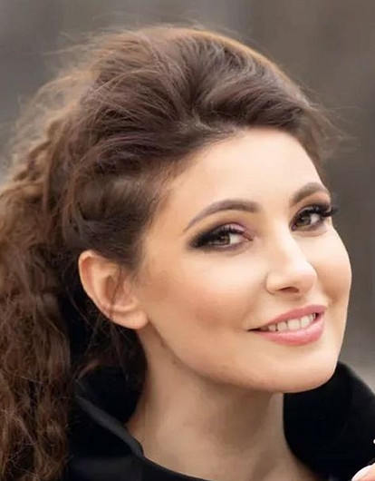 «Будешь старая и одинокая»: экс-супруга мужа Анастасии Макеевой выложила переписки с актрисой