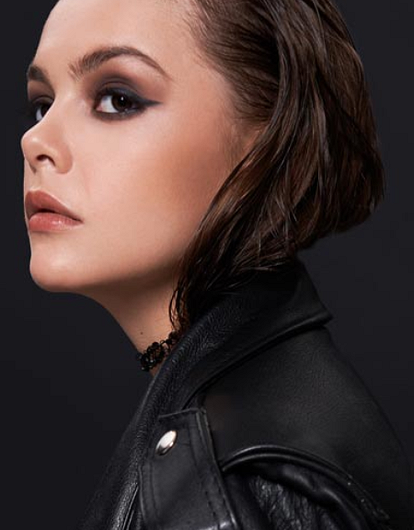 «Так уже не носят»: 5 ошибок в макияже, которые допускают только «женщины в возрасте»