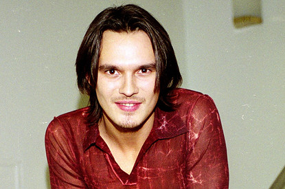 Влад Сташевский: куда пропал, почему долго не общался со старшим сыном и с кем сегодня живет кумир 90-х