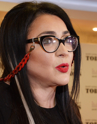 «Скромное счастье»: Лолита впервые за два года смогла увидеться с дочерью (редкое видео)