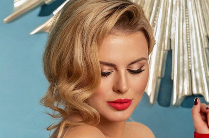 Анна Семенович рассказала, что наконец-то решилась родить ребенка