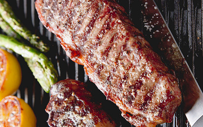 Стейк на гриле