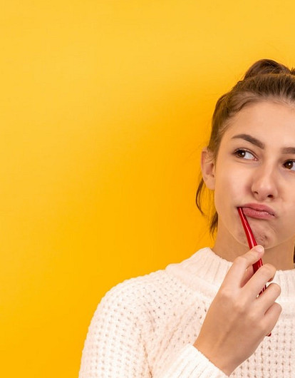 Пасты и щетки мало: 7 главных вопросов о профессиональной гигиене зубов