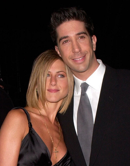 Звезд «Друзей» Дженнифер Энистон и Дэвида Швиммера заподозрили в романе