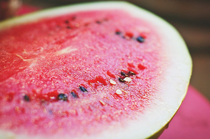 Самая большая ягода: польза и вред арбуза для здоровья
