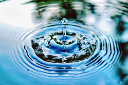 Кипяченая, фильтрованная или бутилированная: какая вода полезнее