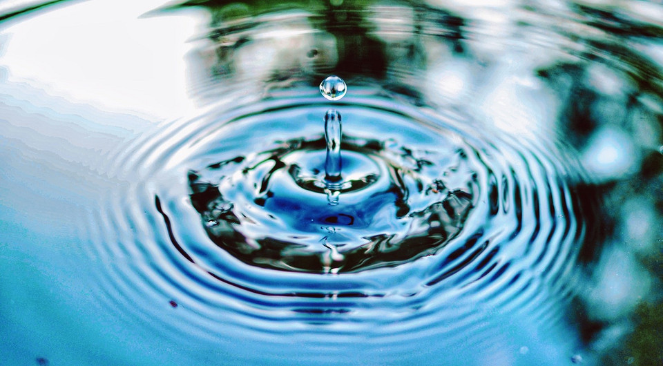 Кипяченая, фильтрованная или бутилированная: какая вода полезнее