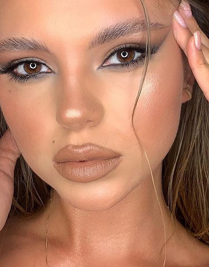 Цвет имеет значение: секреты макияжа для голубых, карих и зеленых глаз